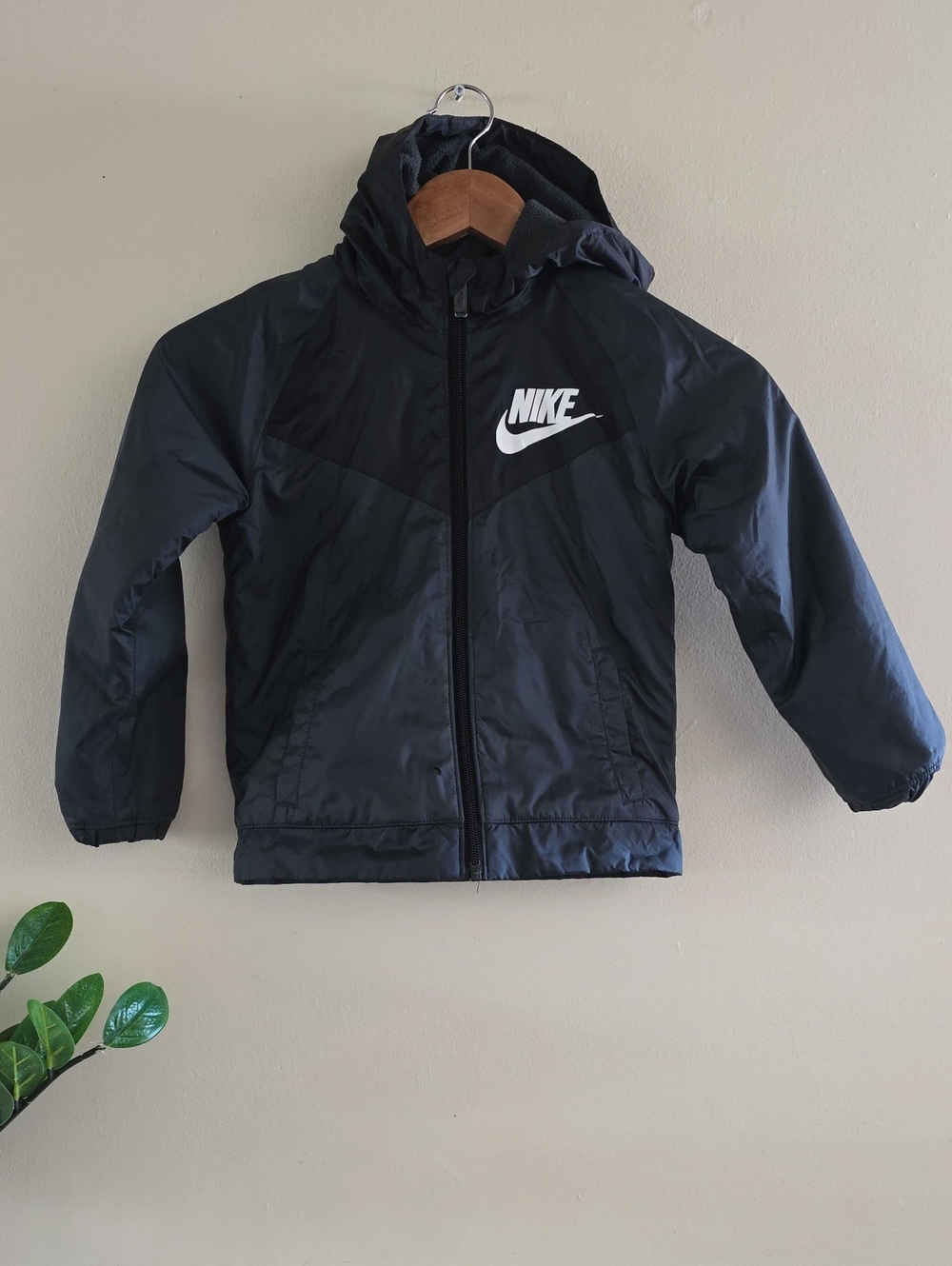 NIKE Youth Colorblock Fleece Lined Jacket With/Flaw - S (4 /5 YRS) ⛔️FINAL SALE